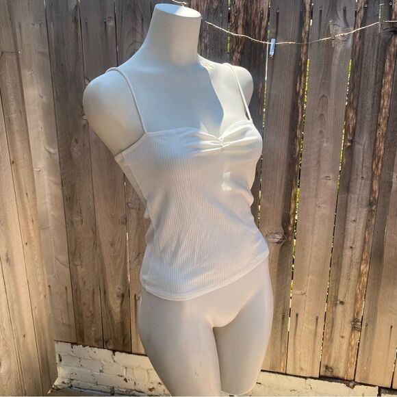 Reformation Square Neckline Sleeveless ribbed Top size medium - Picture 4 of 8